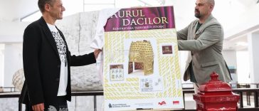 Emisiunea de mărci poștale ‘Aurul dacilor. Reîntregirea Tezaurului Istoric’ – lansată la MNIR
