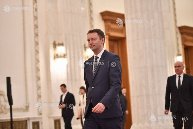 Siegfried Mureșan a stabilit întâlniri pentru marți și cu parlamentarii USR și UDMR, pe tema programului de guvernare