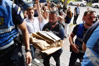 O legitimație ‘diplomatică’ suspectă, găsită în casa lui Georgescu (surse)