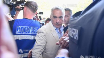 Călin Georgescu, scos în cătușe din sediul DIICOT