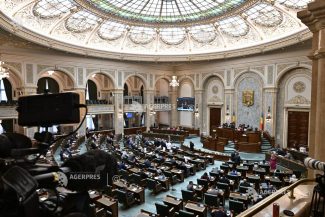 Senat: Organizarea Programului ‘Noaptea Muzeelor’, reglementată prin lege (adoptare tacită)