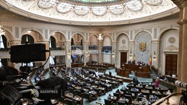 Senat: Organizarea Programului ‘Noaptea Muzeelor’, reglementată prin lege (adoptare tacită)
