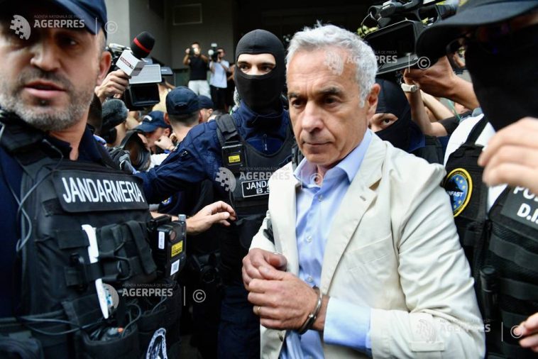 Călin Georgescu, adus la tribunal; zeci de susținători au venit la instanță