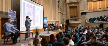 O dezbatere despre modul în care pot fi recunoscute știrile false – în deschiderea Festivalului ‘Strada de C’Arte’
