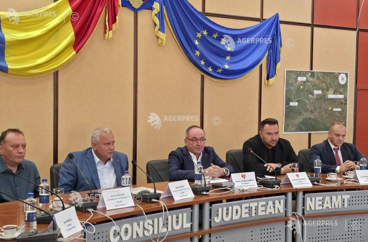 Neamț: A fost semnat contractul pentru studiul de fezabilitate al Variantei Ocolitoare a municipiului reședință