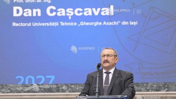 Rectorul TUIASI, către boboci: A fi student în Iași, cel mai frumos cadou făcut tinereții voastre