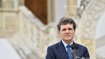 Nicușor Dan: Îndemnul meu pentru Diaspora – testați România, a progresat în 20 de ani
