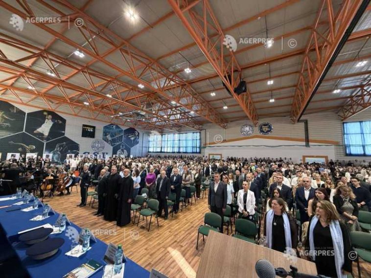 Bihor/Universitatea din Oradea are cei mai mulți studenți înscriși la licență din ultimul deceniu