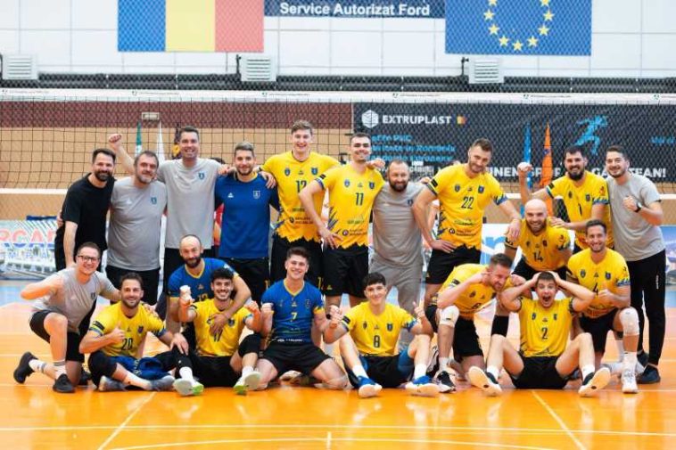 Volei masculin: Noi victorii pentru Arcada Galați și Corona Brașov la Cupa Arcada