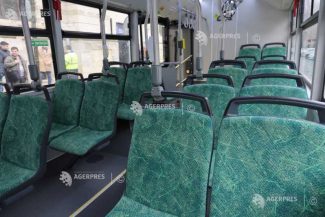 Opt linii de transport public vor avea program prelungit luni seara la meciul România – Suedia