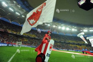 Fotbal: Suporterii lui Dinamo vor alege noua siglă a clubului dintre trei variante propuse