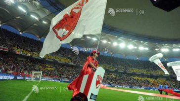 Fotbal: Suporterii lui Dinamo vor alege noua siglă a clubului dintre trei variante propuse