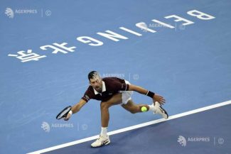 Tenis: Novak Djokovic s-a calificat cu mari emoții în sferturi de finală la Beijing (ATP)