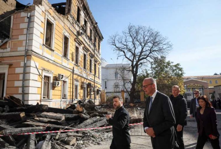 Cancelarul Merz îi cere președintelui Putin, de la Kiev, să pună capăt ‘războiului său lipsit de sens’