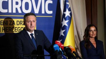 Partidele naționaliste domină alegerile din Bosnia și Herțegovina, pe fondul unei prezențe la vot scăzute