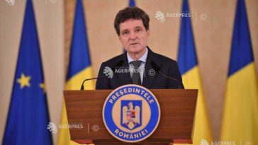 Ziua Educației/ Nicușor Dan: Avem nevoie de profesioniști care să îi învețe pe tineri să gândească critic