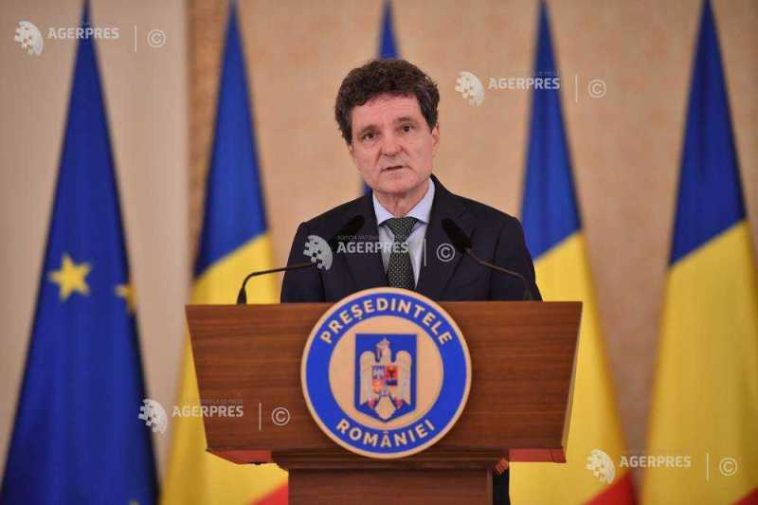 Ziua Educației/ Nicușor Dan: Avem nevoie de profesioniști care să îi învețe pe tineri să gândească critic