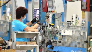România, printre țările UE cu cele mai mari creșteri ale prețurilor producției industriale, în august