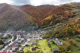 Bistrița-Năsăud: O comună de munte construiește o tabără școlară cu fonduri europene; licitația, lansată