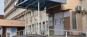 SJU Piatra-Neamț angajează zeci de medici, asistente, infirmiere și brancardieri