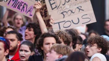 Belgia: Protestele elevilor de liceu degenerează în mai multe orașe