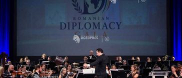 Gala Diplomației Române 2026: Diplomatul Emil Hurezeanu și violonistul  Răzvan Stoica – printre laureaţi (GALERIE FOTO)