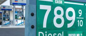 Trump îi autorizează pe toți americanii să cumpere motorină scutită de taxe