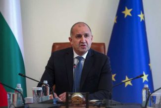 Premierul Radev: Două nave comerciale, atacate cu drone navale și aeriene în zona economică exclusivă a Bulgariei