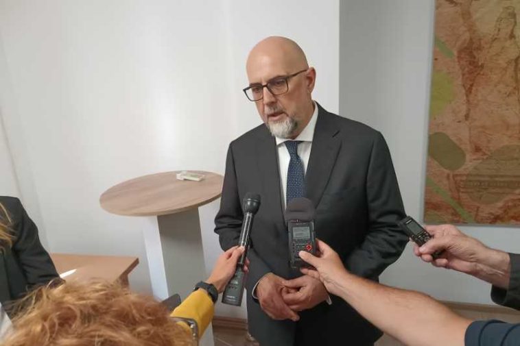 Kelemen Hunor spune că partidele trebuie să ajungă la un compromis pentru a trece guvernul Niculescu
