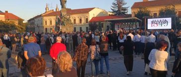 Arad: Sute de participanți la comemorările maghiare din Parcul Reconcilierii