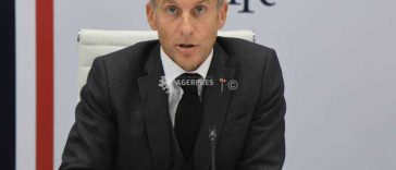 Franța: Macron convoacă o reuniune de criză pe fondul extinderii protestelor elevilor
