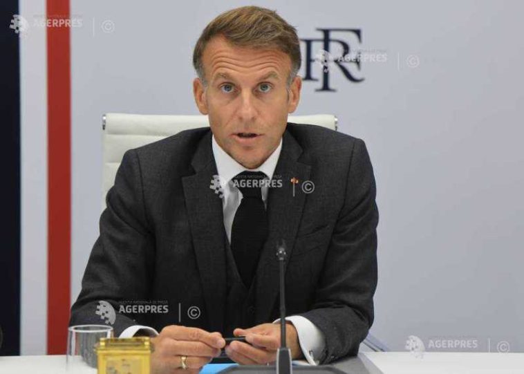 Franța: Macron convoacă o reuniune de criză pe fondul extinderii protestelor elevilor