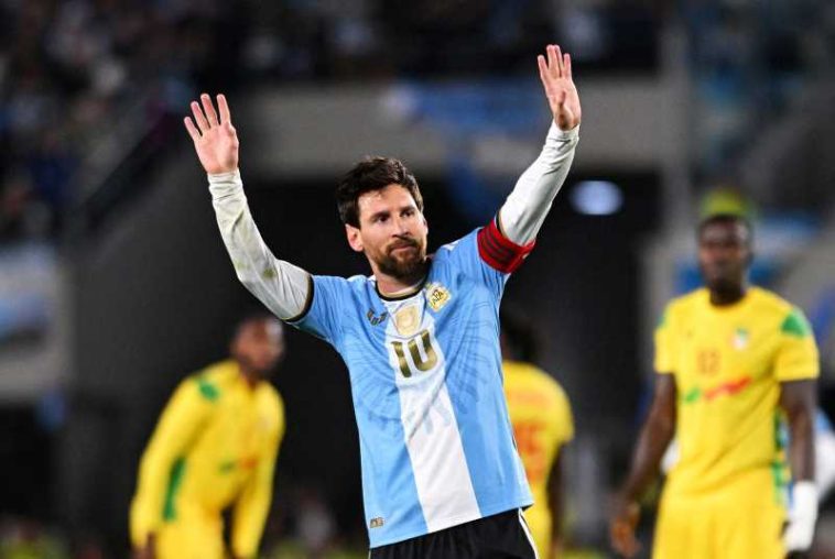 Fotbal: Lionel Messi – A fost o mare onoare să port acest tricou al Argentinei