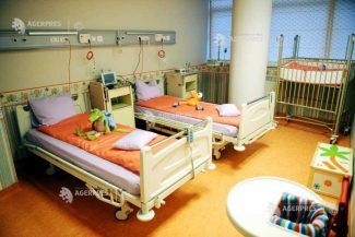 Arad: Jumătate dintre paturile pentru copii de la SCJU, ocupate la debutul sezonului de infecții respiratorii