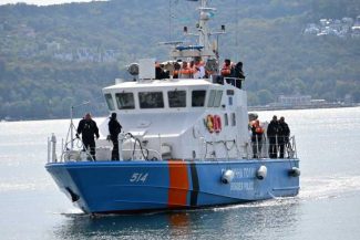 Bulgaria încetează căutarea marinarilor dispăruți după un atac în Marea Neagră