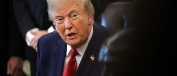 Trump nu crede că incidentul de la centrul de cercetare din Rusia are legătură cu o armă biologică