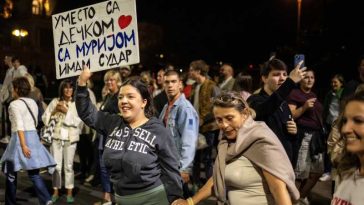 Serbia/alegeri: Proteste la Belgrad împotriva restricțiilor privind votul din străinătate