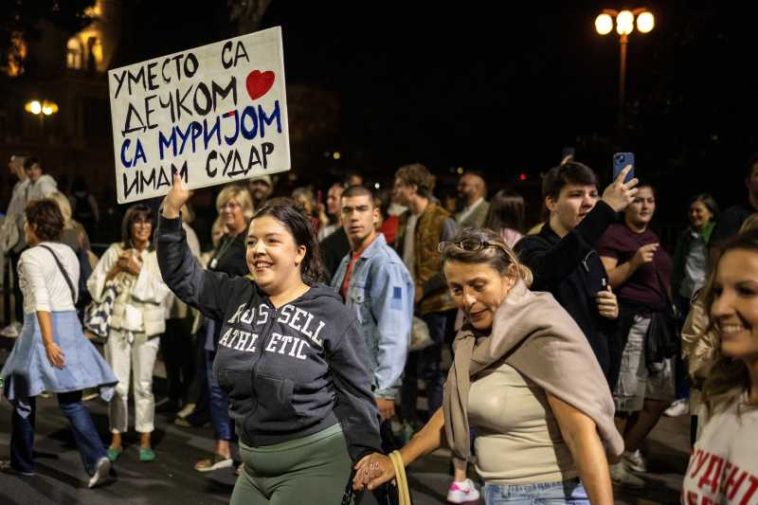 Serbia/alegeri: Proteste la Belgrad împotriva restricțiilor privind votul din străinătate