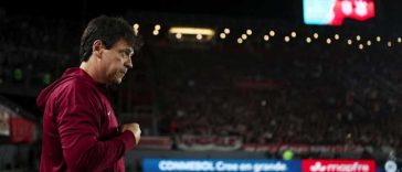 Fotbal: Corinthians s-a despărțit de antrenorul Fernando Diniz
