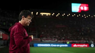 Fotbal: Corinthians s-a despărțit de antrenorul Fernando Diniz