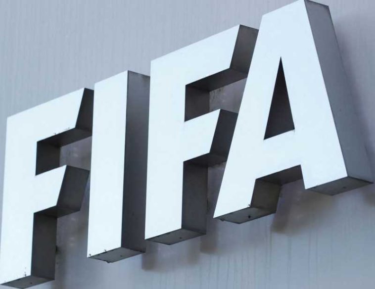 Fotbal: Fostul internațional elvețian Ramon Vega vrea să candideze la președinția FIFA