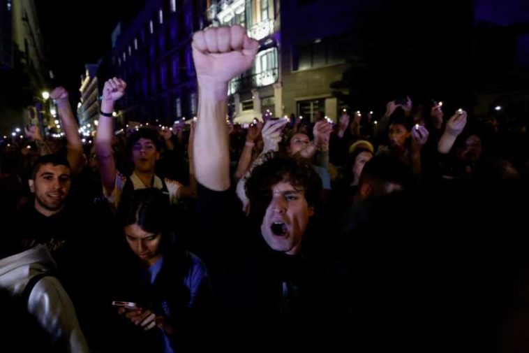 Spania: Tristețe, furie și indignare la Madrid, după moartea pensionarei evacuate din apartamentul ei