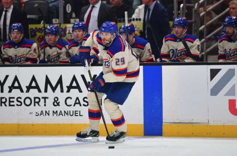 Hochei: NHL – Leon Draisaitl, patru assist-uri într-un meci pentru Edmonton Oilers