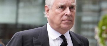 Regatul Unit: Poliția recunoaște că perchezițiile în legătură cu arestarea fostului prinț Andrew au fost ilegale