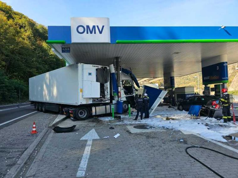 IPJ Vâlcea: Șoferul turc implicat în accidentul produs într-o benzinărie din Călimănești a fost reținut