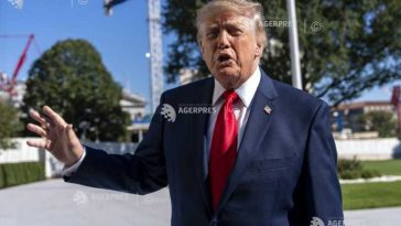 Oricine refuză folosirea termenului de ‘Super Inteligență’ în loc de ‘Inteligență Artificială’ este un ‘dușman’, afirmă Trump