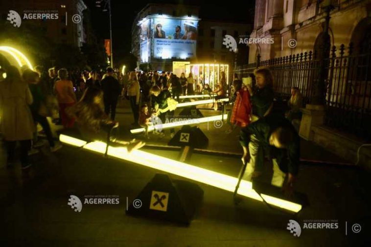 Festivalul Internațional al Luminii – Spotlight de vineri până duminică în Capitală; harta instalațiilor și restricțiile de circulație