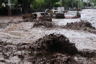 Alunecare de teren neobișnuită în Santiago de Chile, soldată cu cel puțin șase răniți