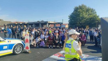 Tulcea: Acțiune de prevenire a evenimentelor rutiere în care sunt implicate vehicule electrice, organizată la Sarichioi (GALERIE FOTO)