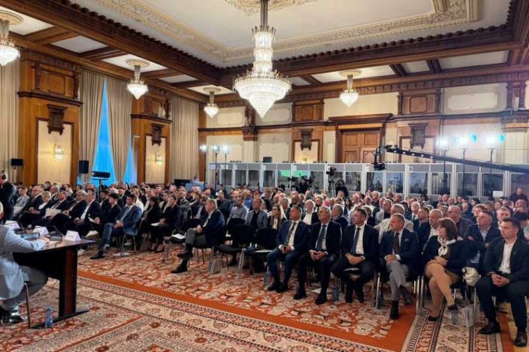 Rezoluție privind lansarea Platformei Conservator-Liberale; Dan Voiculescu: Să avem încredere că vom reuși